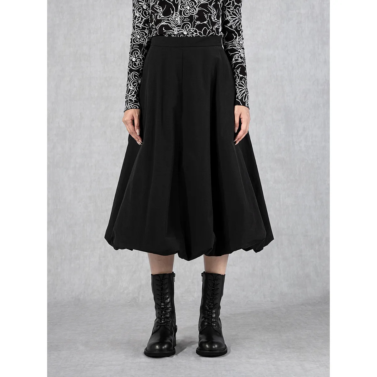 Balloon Midi Skirt Black