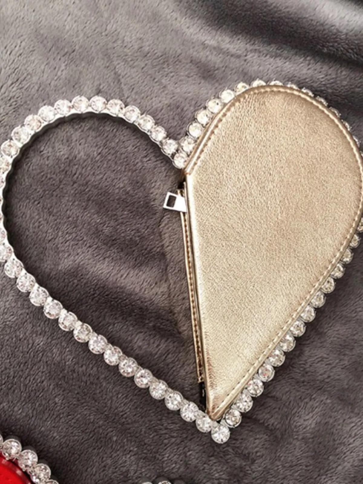 Charm and Glam Heart Evening Clutch