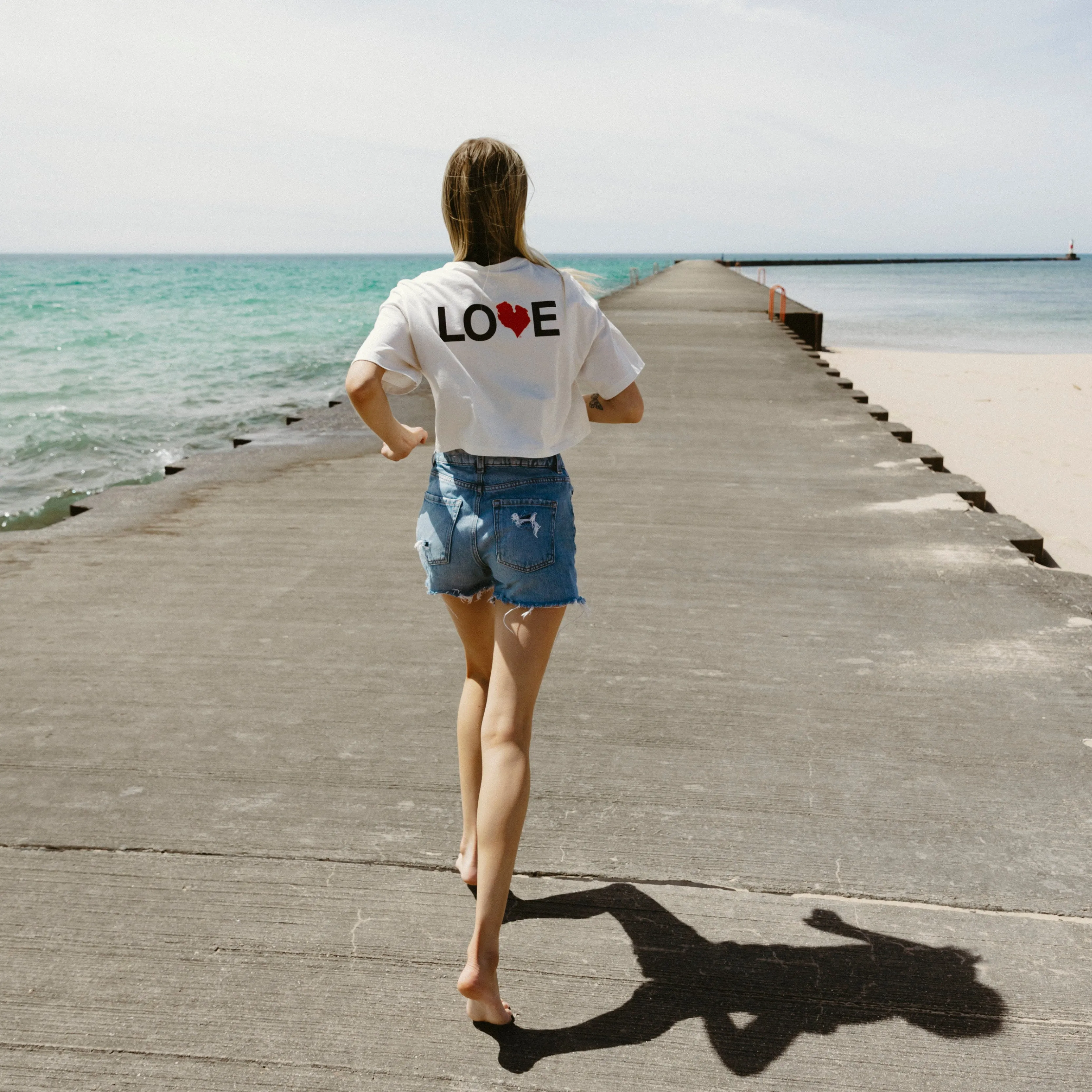 LOVE CROP T-SHIRT