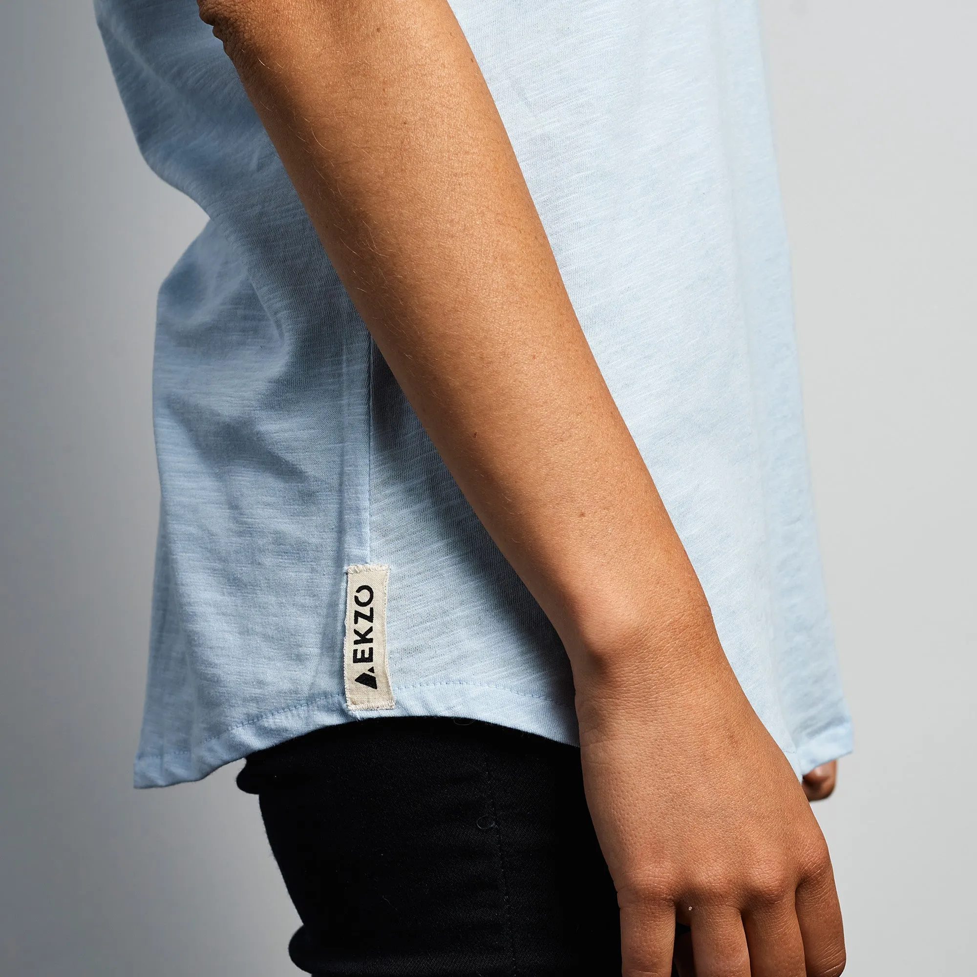 V- Neck Tee Wax Patch - Soft Blue